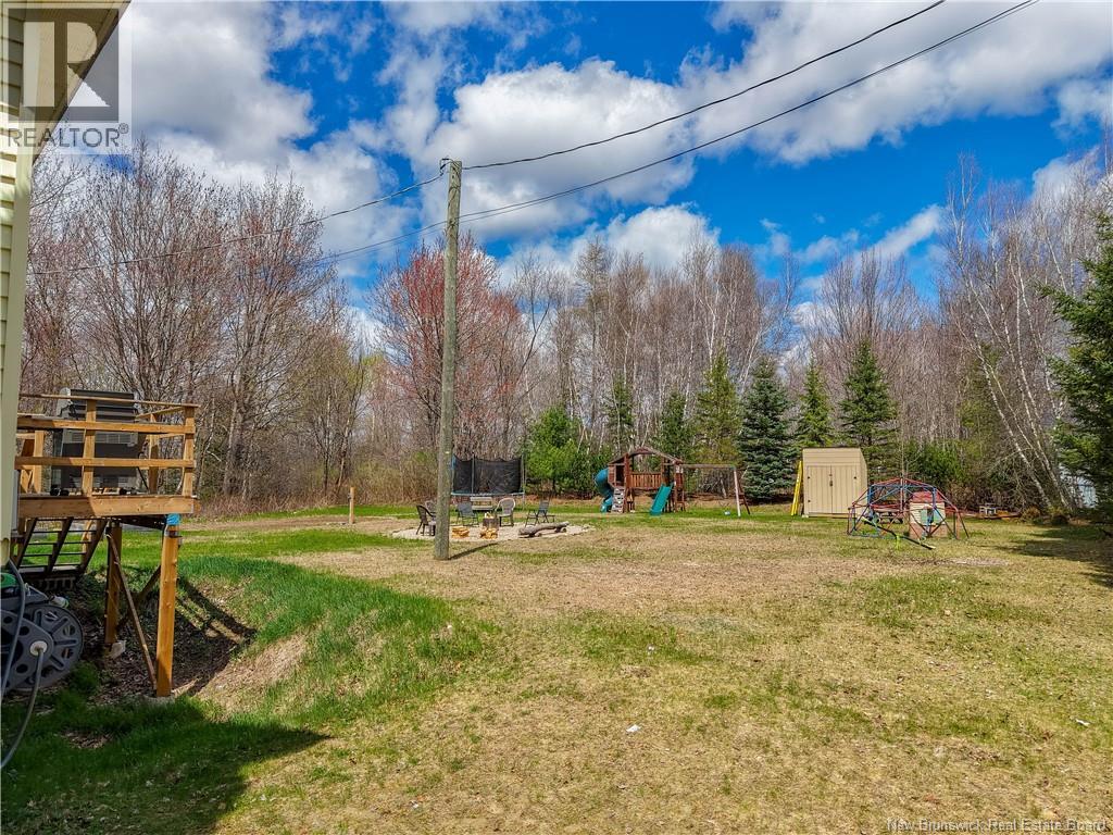 9 McLeod Lane - 24