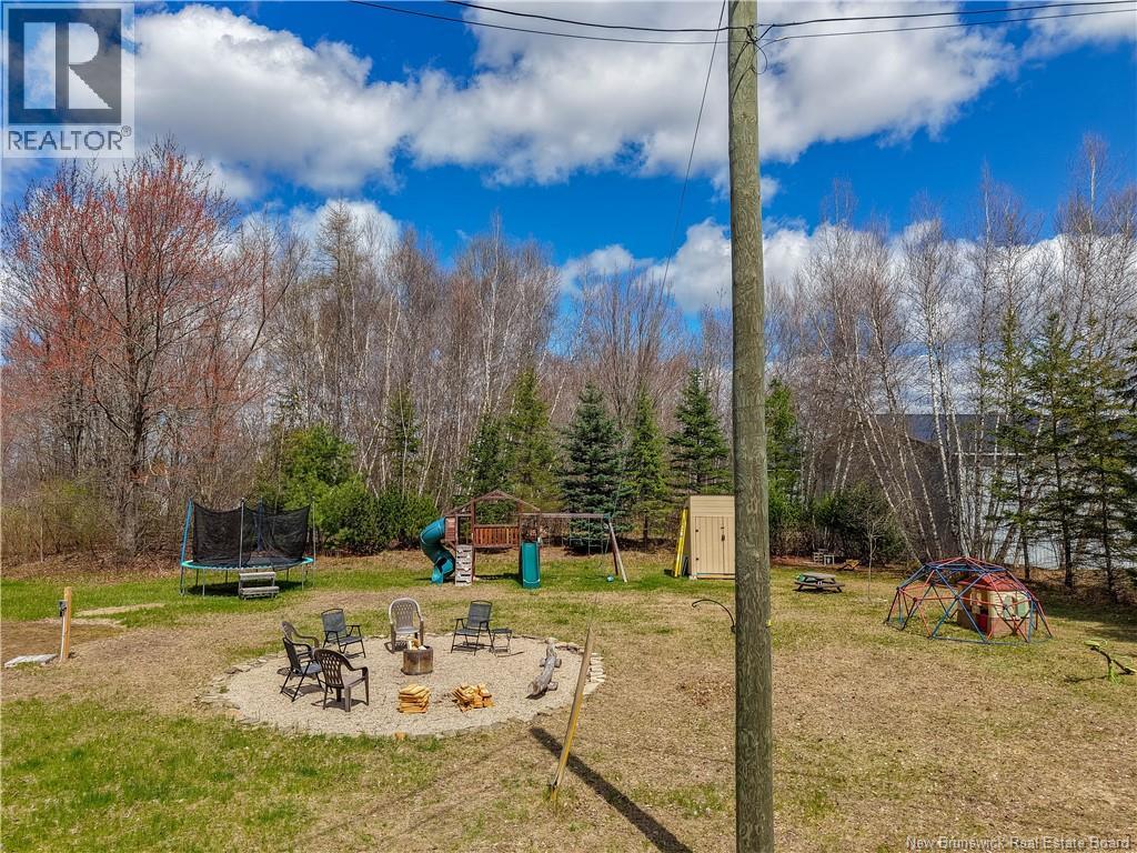 9 McLeod Lane - 28