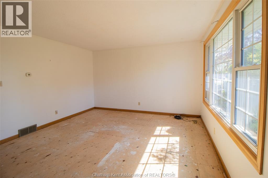 96 Baxter STREET, Wallaceburg, Ontario, N8A4Y5 — Photo 18
