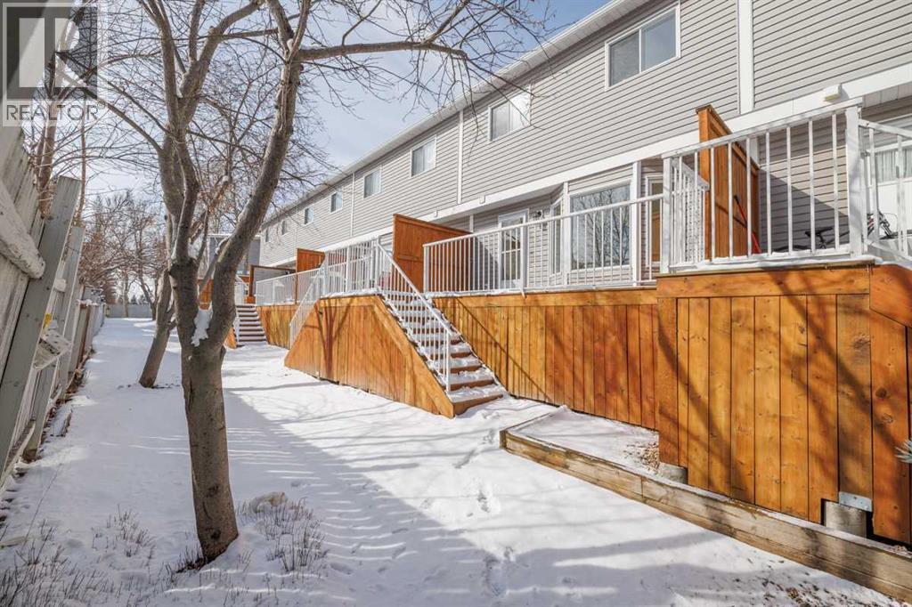 264 Cedarwood Park SW - 26