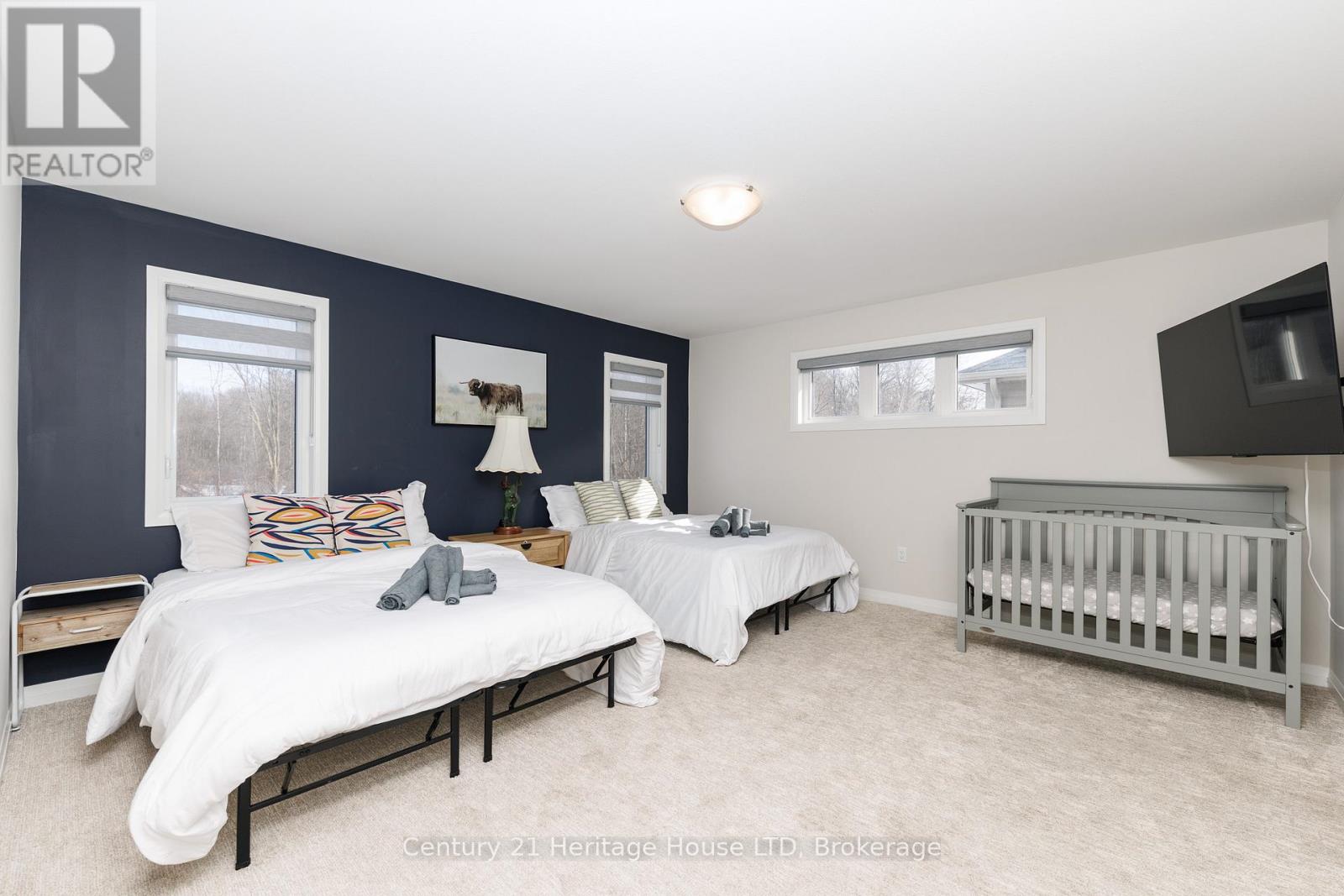 5 WILSON DRIVE - 26