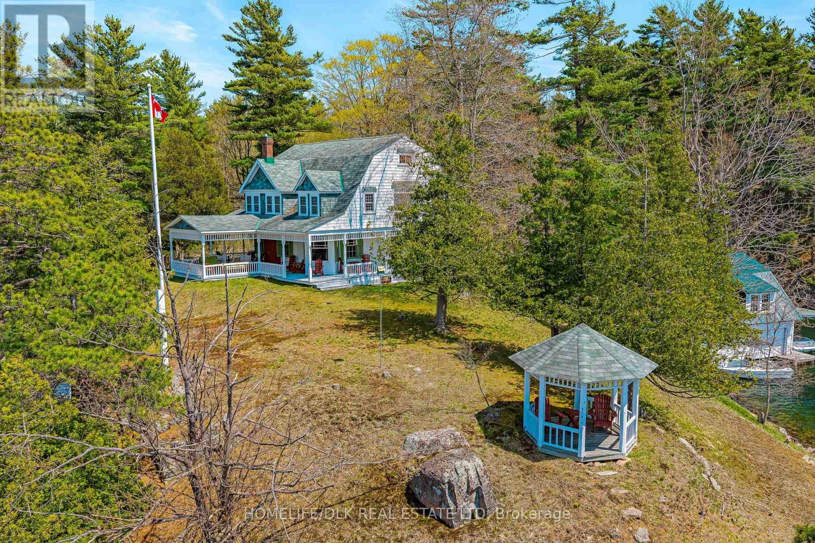 87 CLUB ISLAND - Image 2