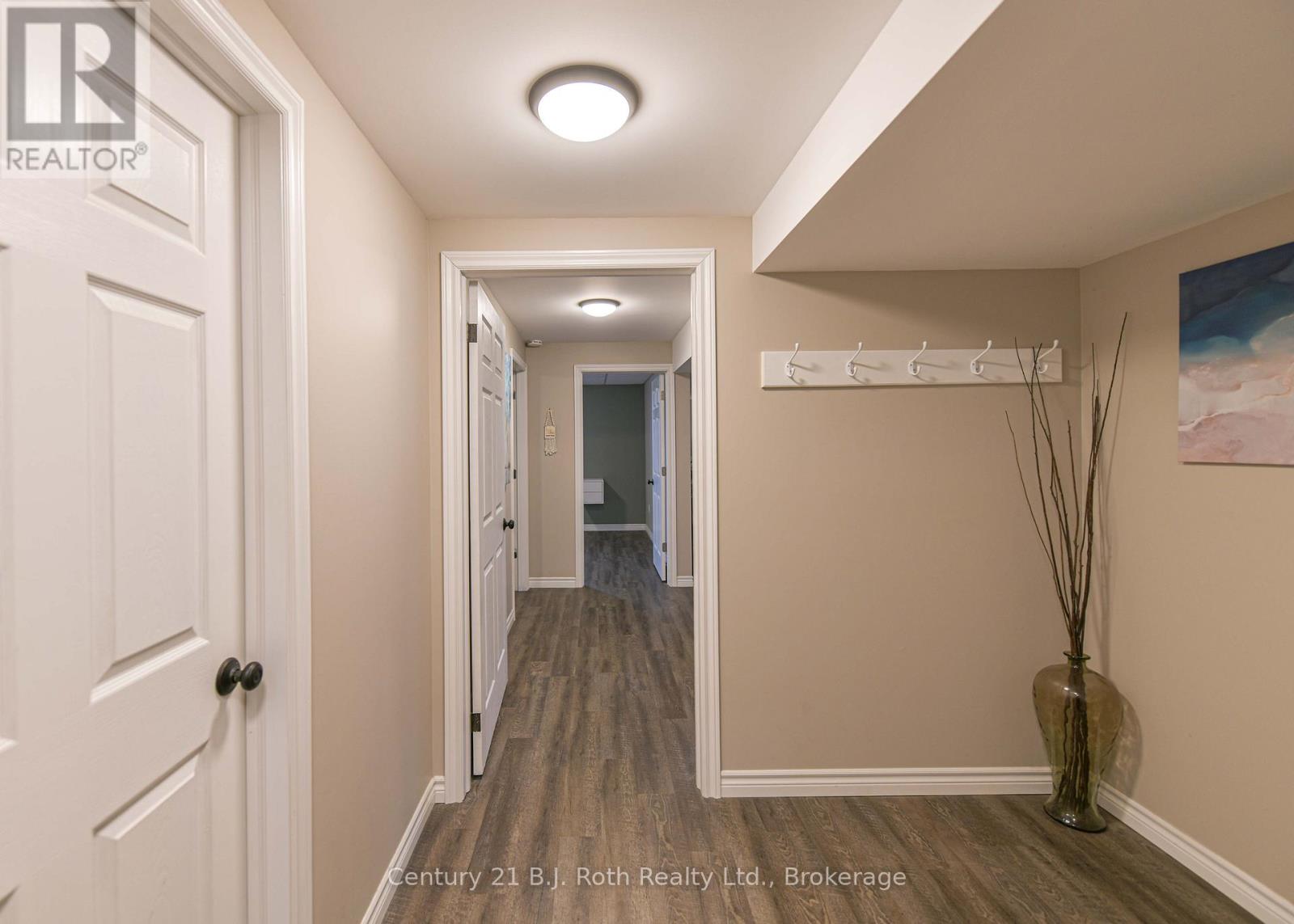 3577 PETER STREET - 26