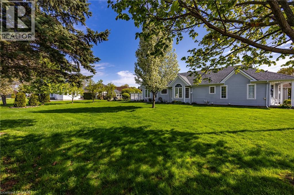 24 LONG POINT Boulevard, Port Rowan, Ontario, N0E1M0 — Photo 12
