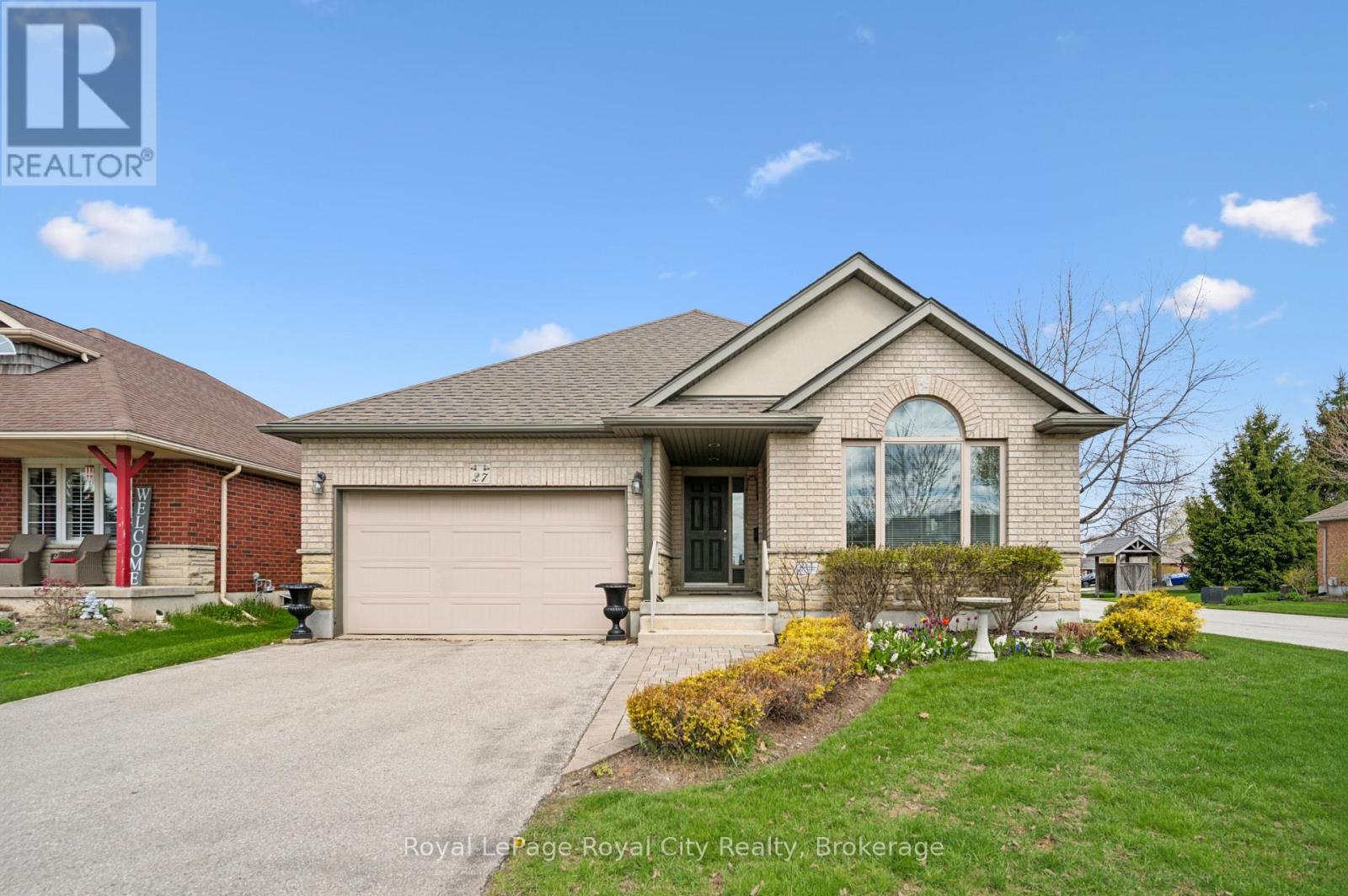 #19 27 ELKIN COURT - 1