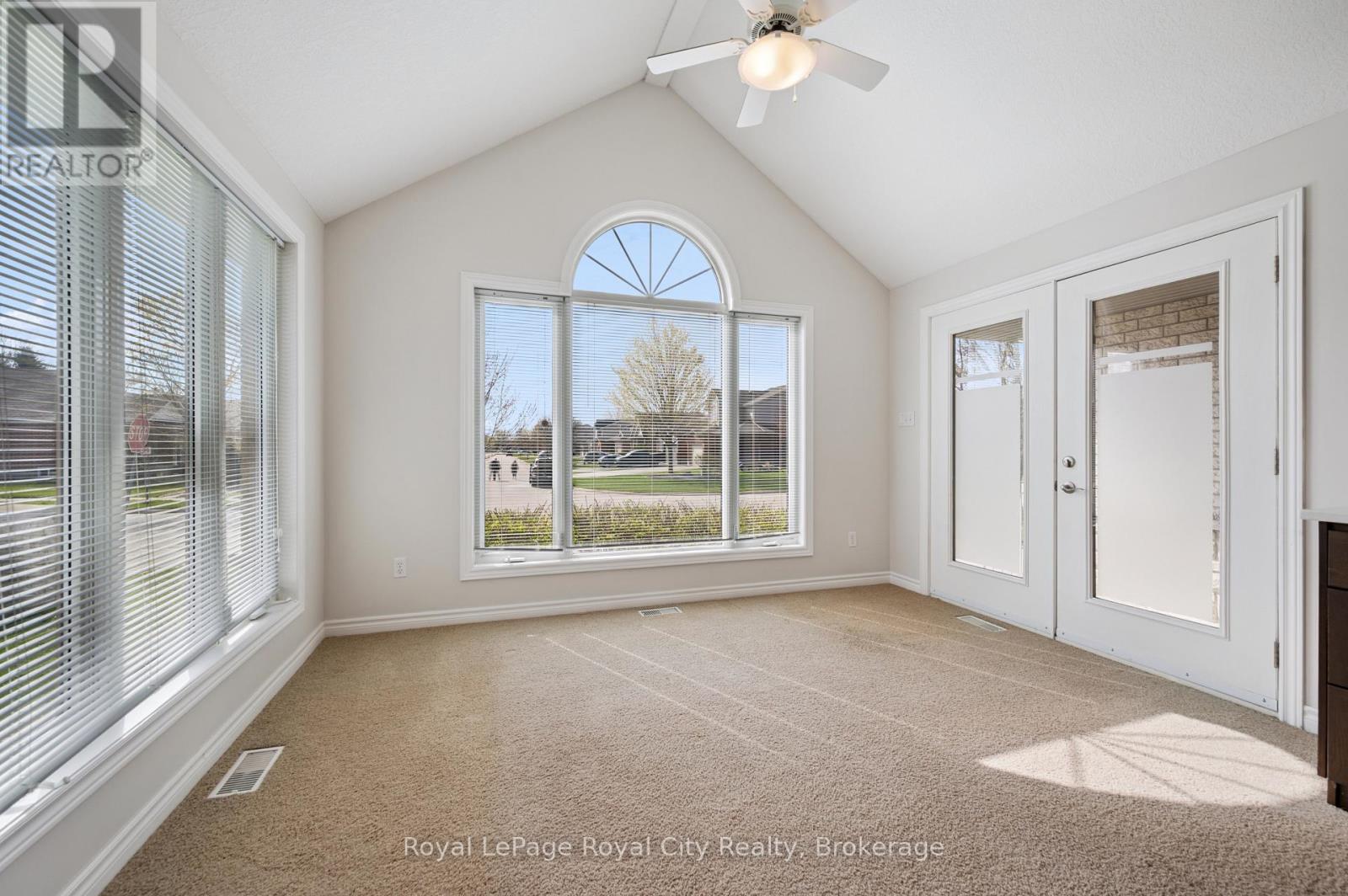 #19 27 ELKIN COURT - 11