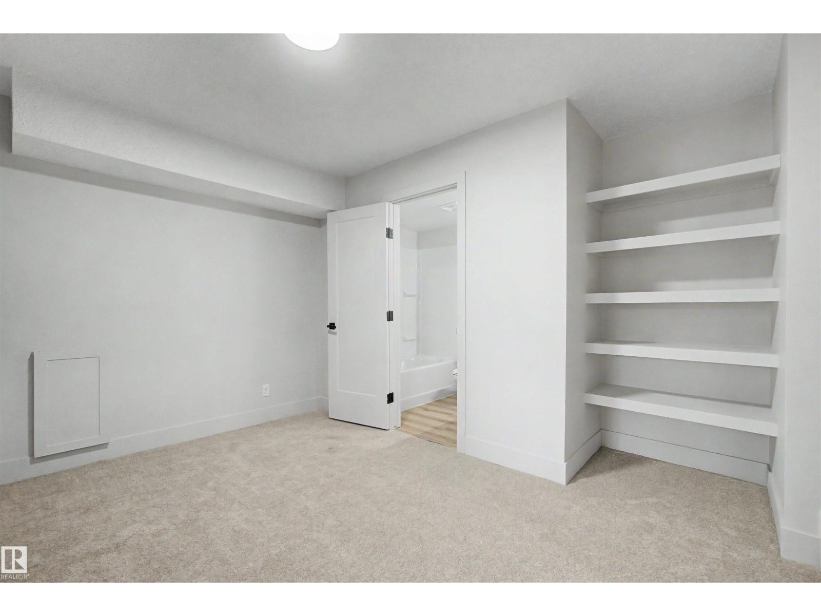#122 95 MCKENNEY AV - 17
