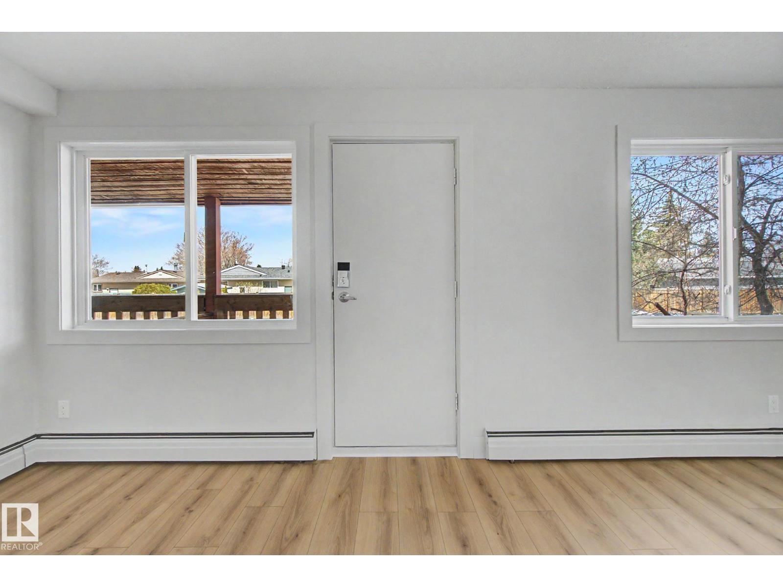 #122 95 MCKENNEY AV - 3
