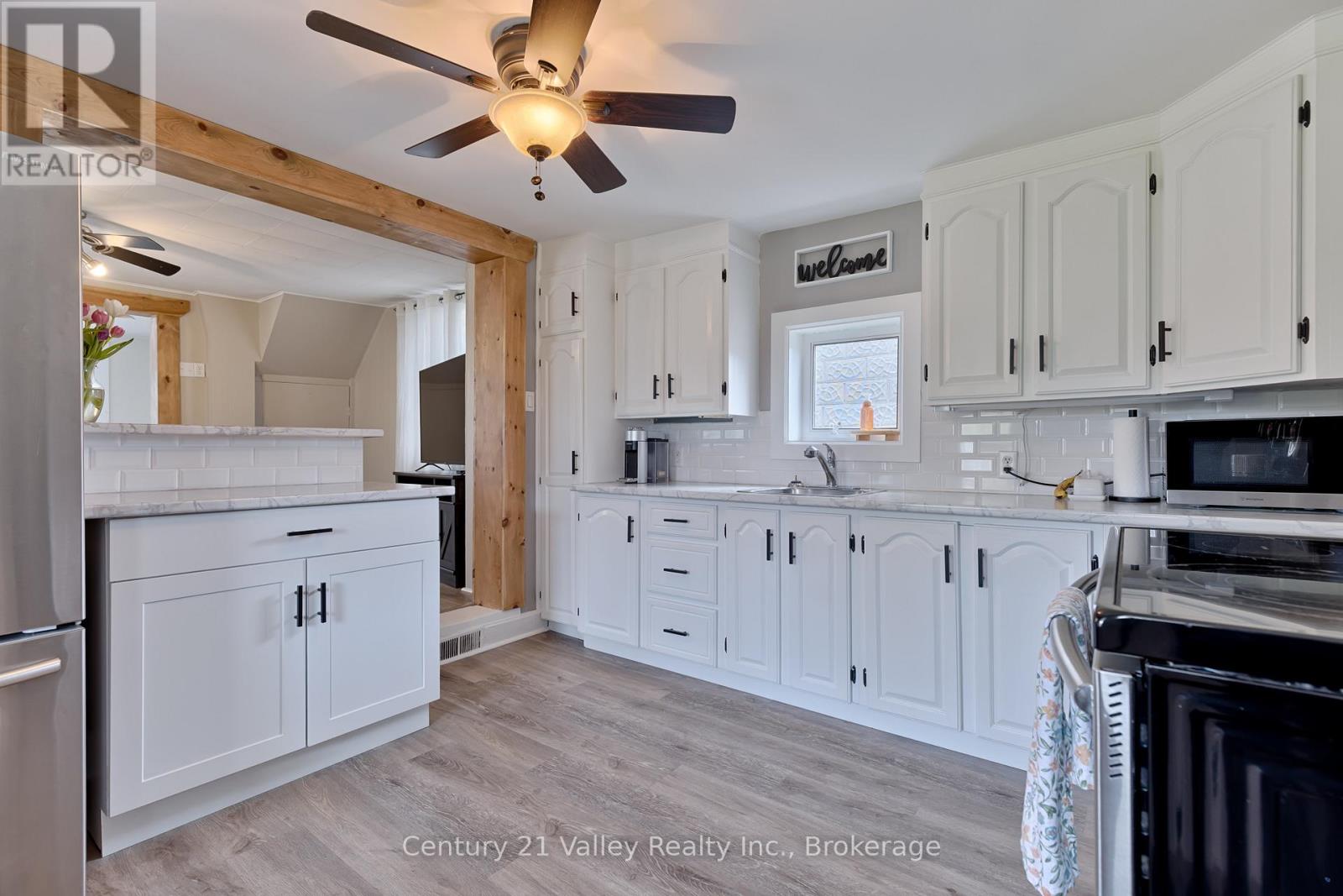 319 MARY AVENUE - 28
