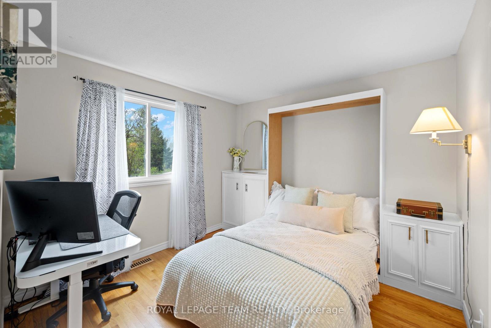 153 POST ROAD - 24