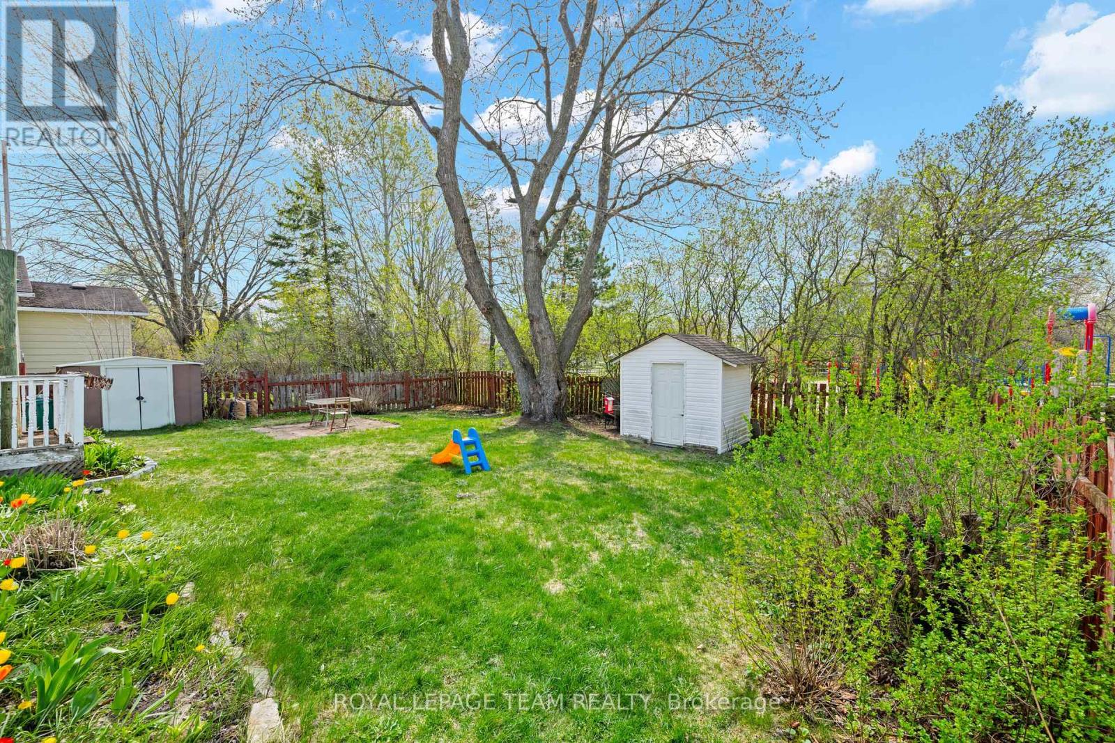 153 POST ROAD - 44