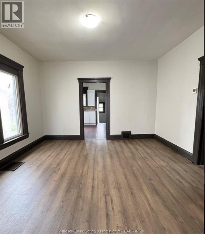 1011 Windsor AVENUE, Windsor, Ontario, N9A1K3 — Photo 2