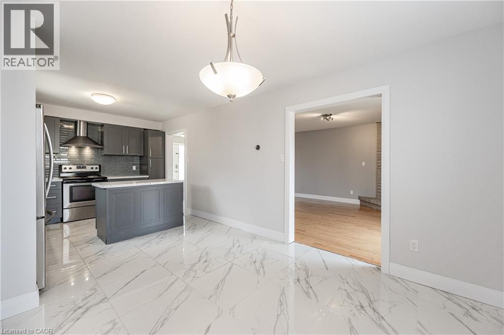 3 BENEMAR Court, Hamilton, Ontario, L8W2R1 — Photo 7