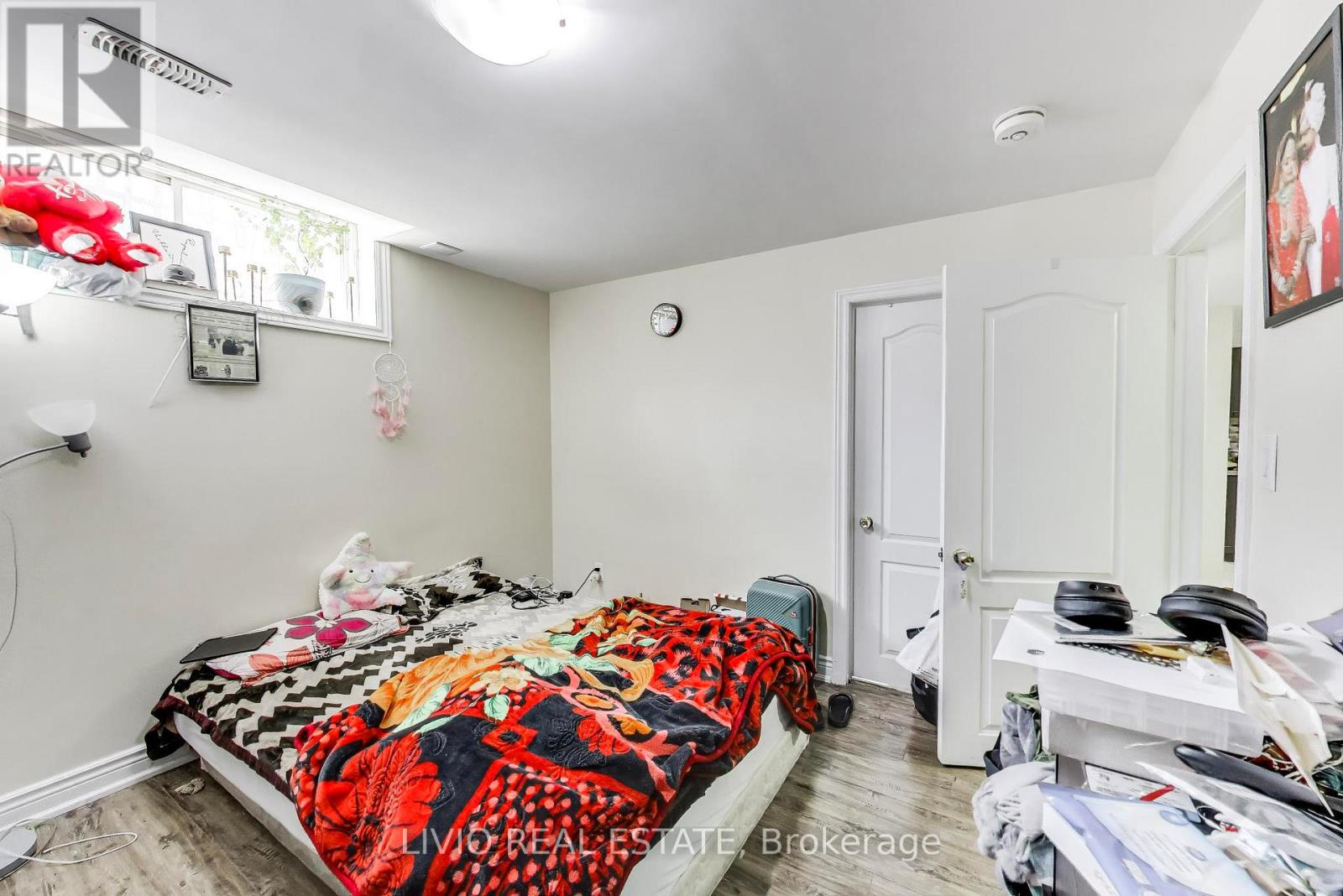 232 THORNDALE ROAD - 49