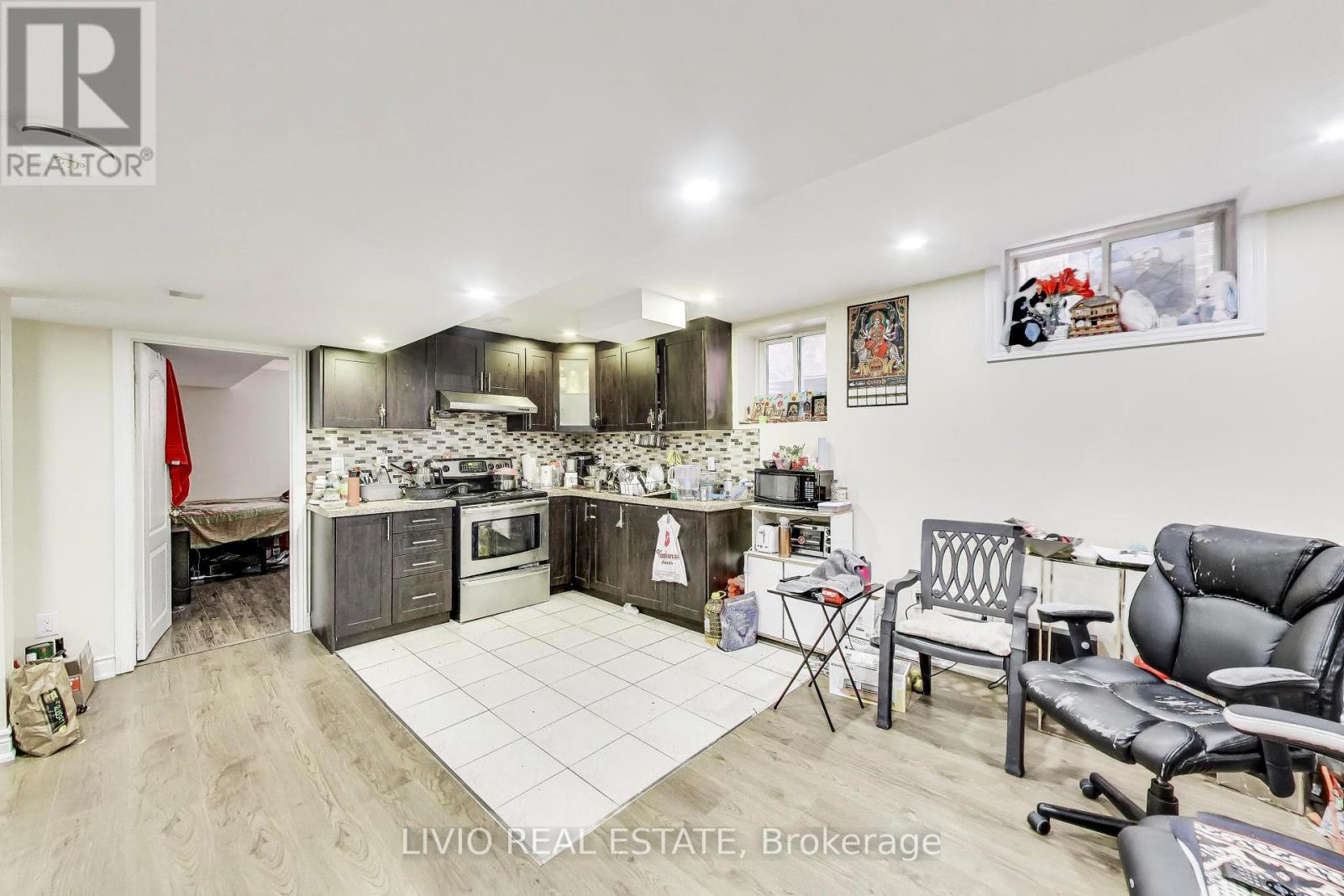 232 THORNDALE ROAD - 50
