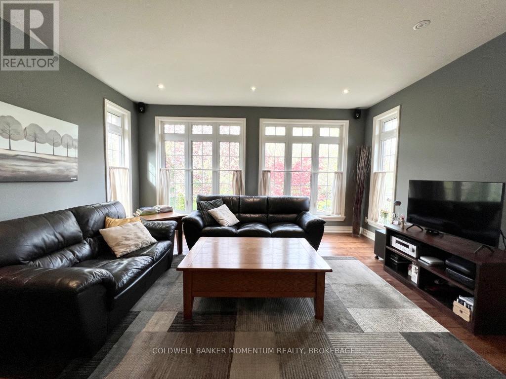 22 JOHN STREET - 11
