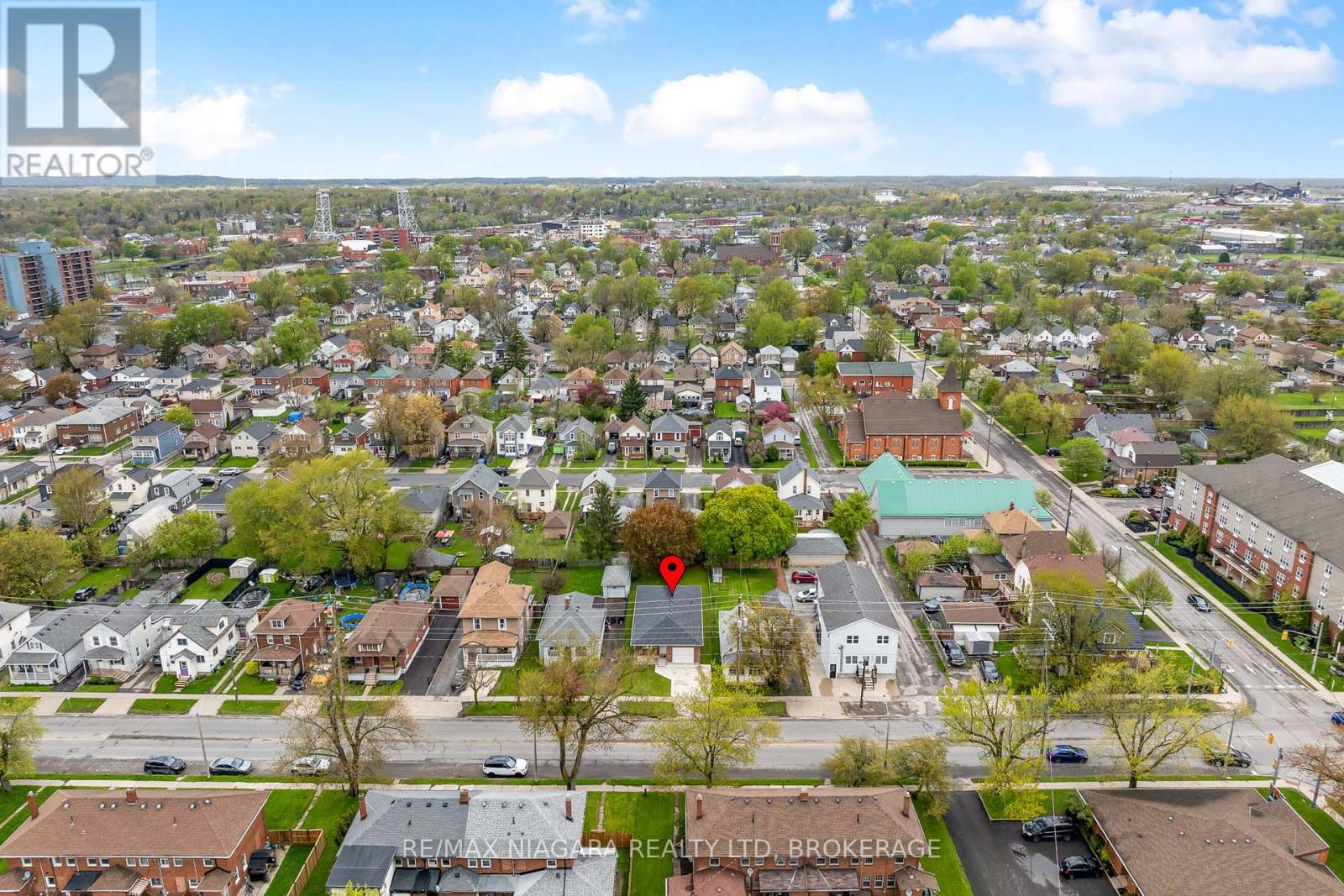 228 LINCOLN STREET - 21