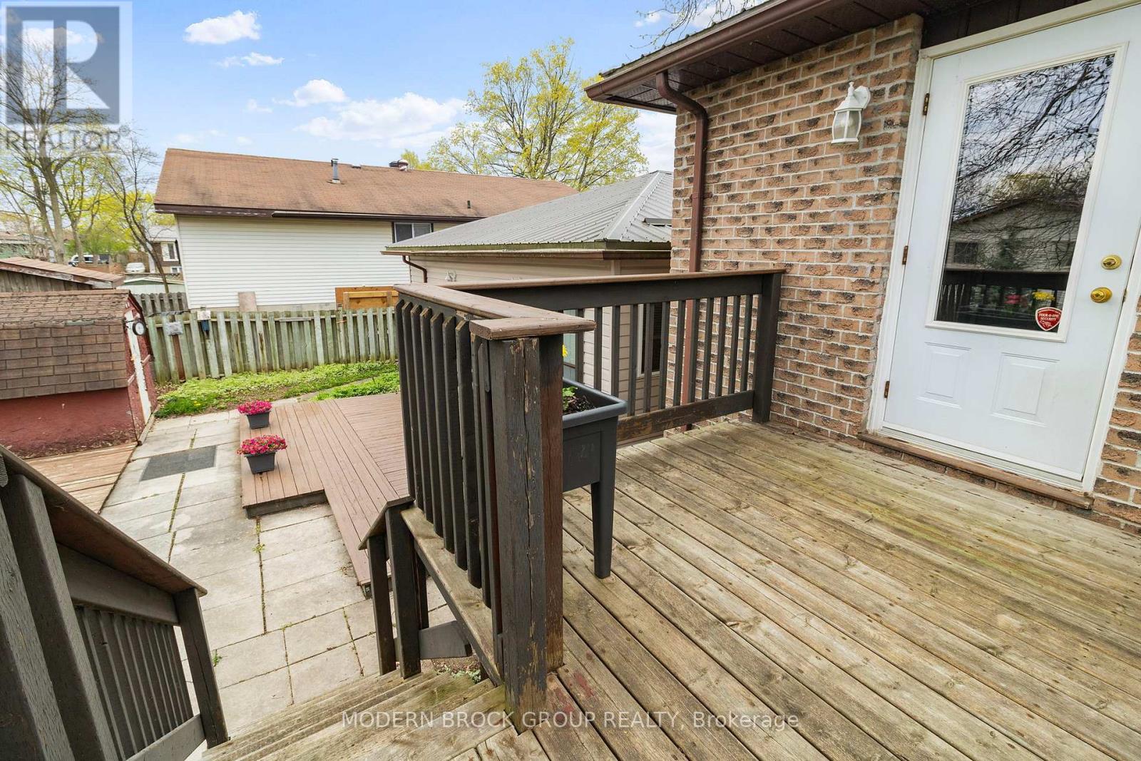 865 CUNNINGHAM CRESCENT - 39