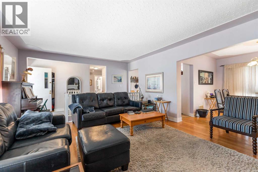 242039 Range Road 261 - 8