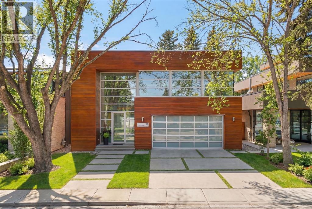 31 Windsor Crescent SW - 1