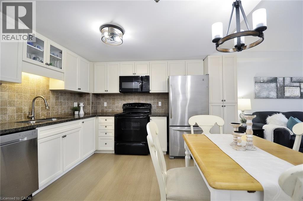 345 FISHER MILLS Road Unit# 102, Cambridge, Ontario, N3C0E5 — Photo 12