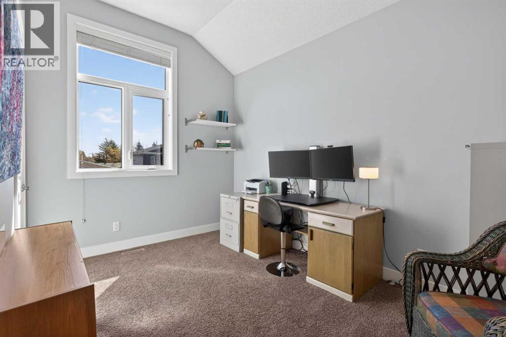 4619 84 Street NW - 30