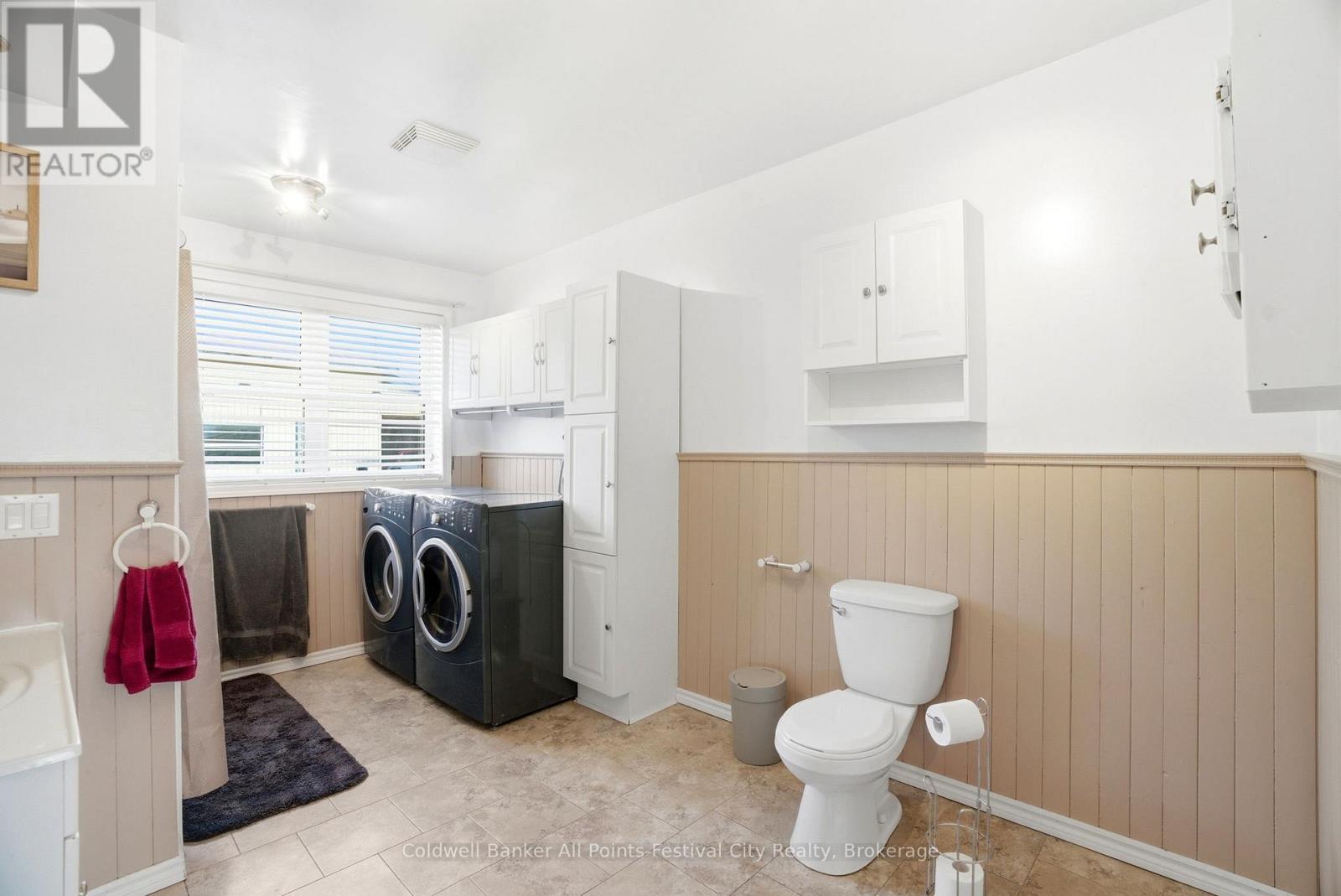 83 JARVIS STREET - 21
