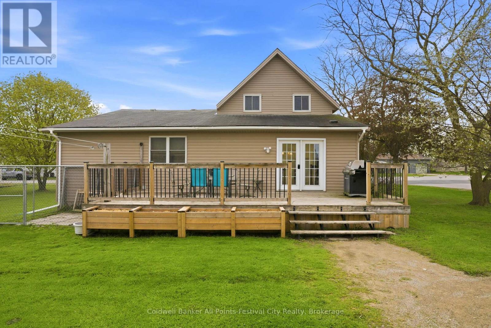 83 JARVIS STREET - 42