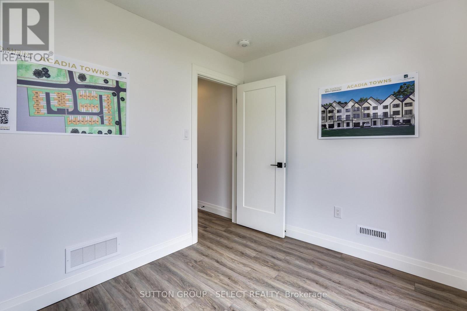 ##1 235 KENNINGTON WAY - 11