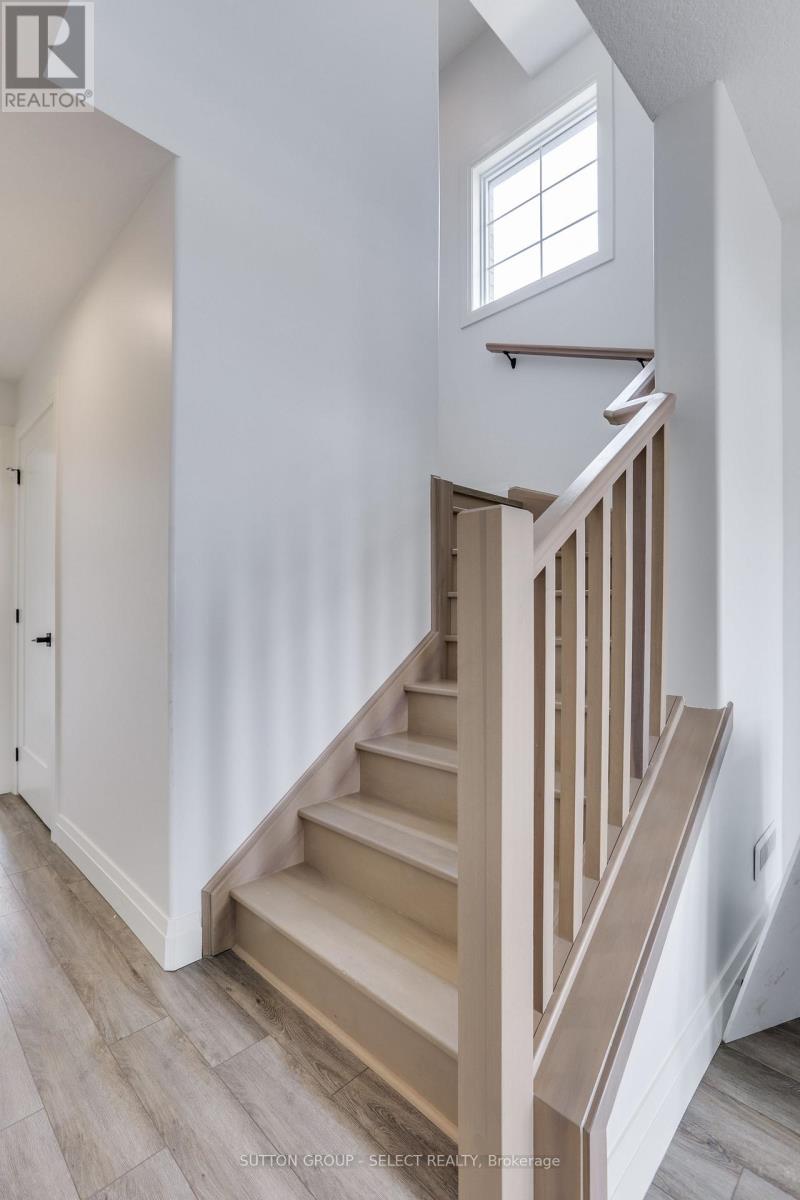 ##1 235 KENNINGTON WAY - 7