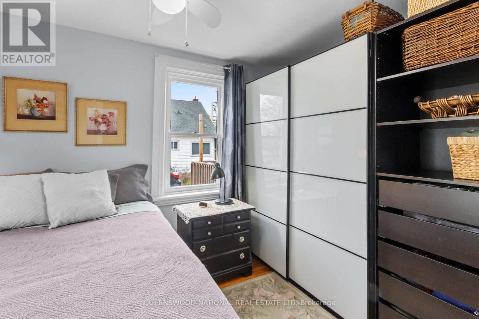 232 ELGIN STREET - 16
