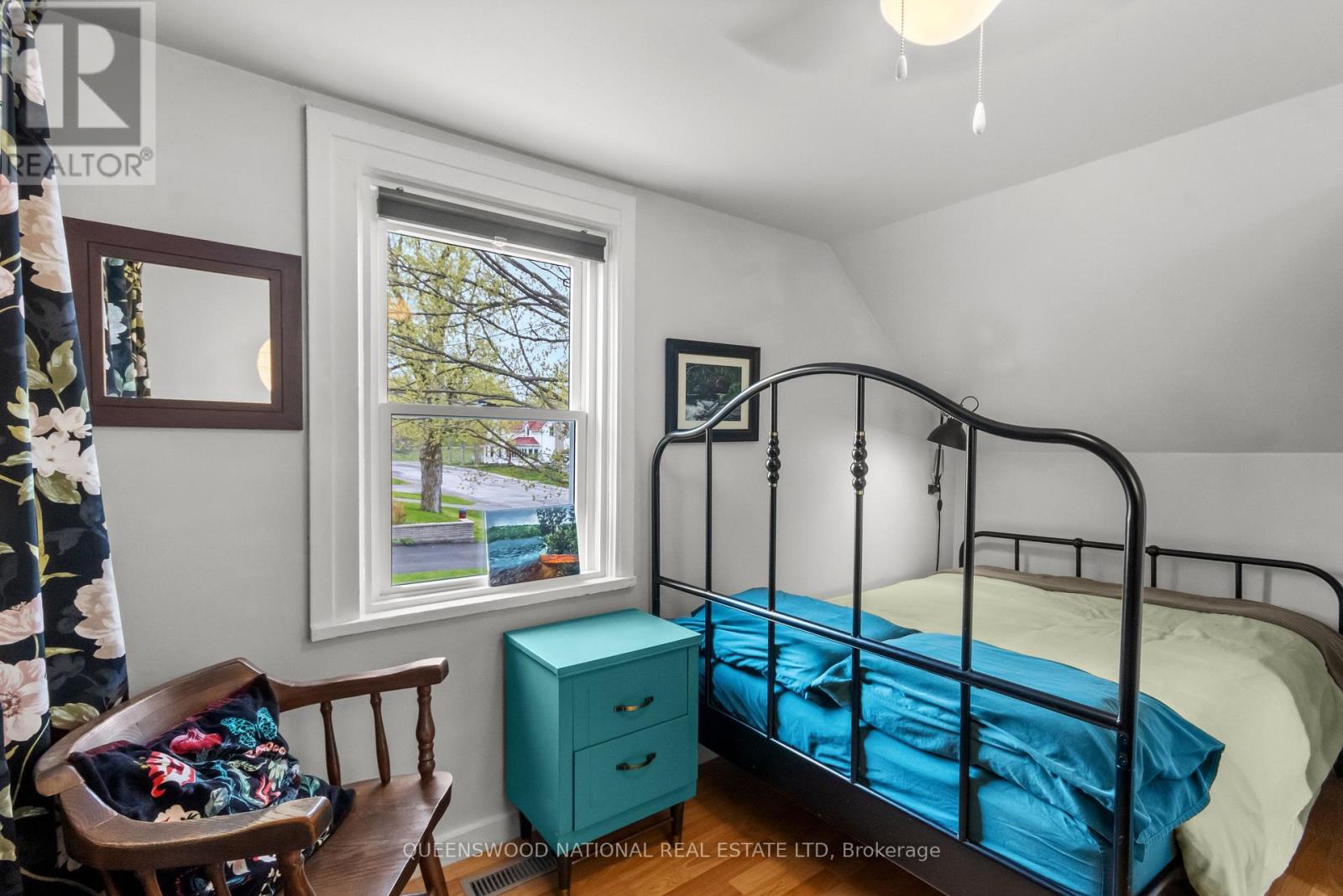 232 ELGIN STREET - 17