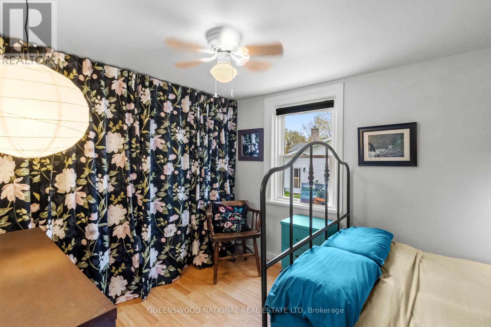 232 ELGIN STREET - 18