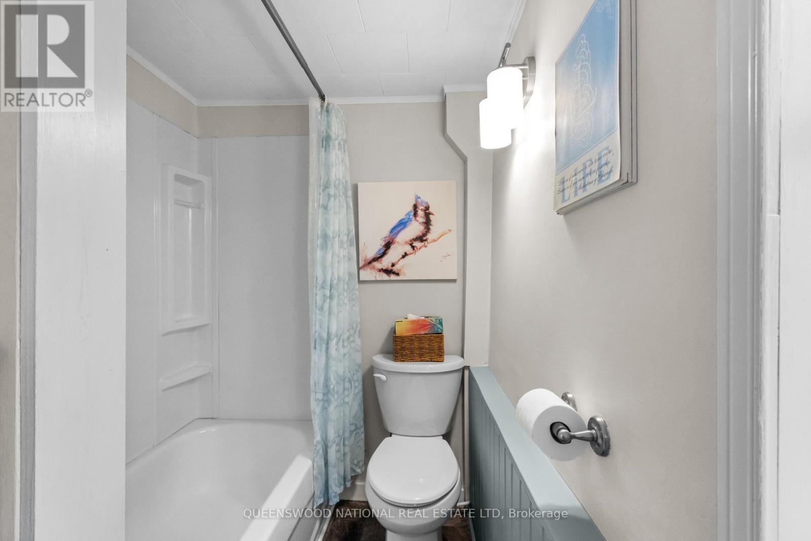 232 ELGIN STREET - 22