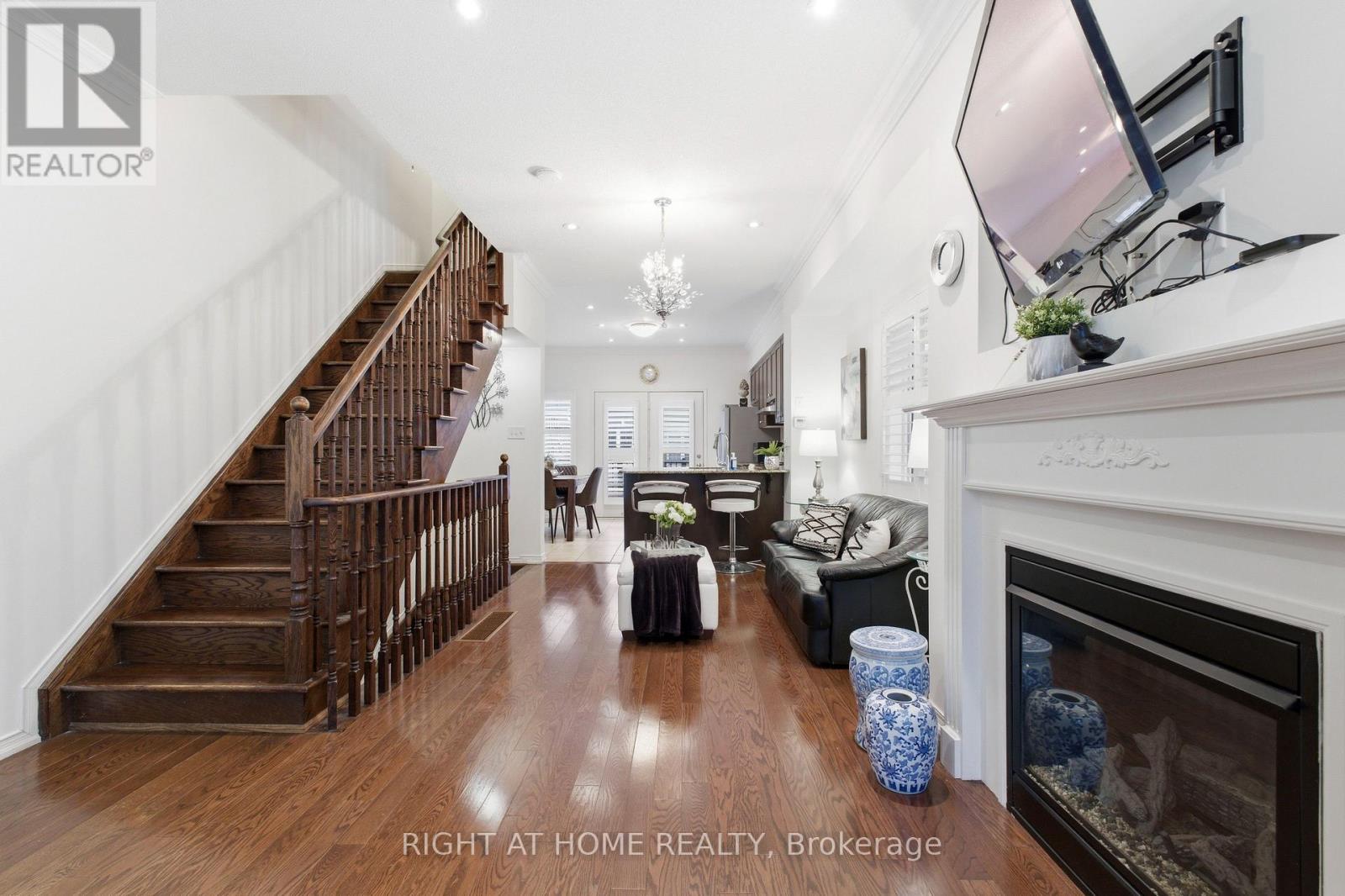 224 DAIRY DRIVE - 8