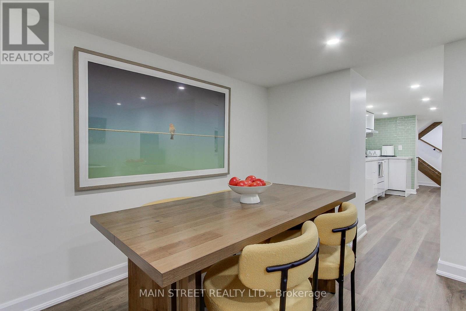 595 NORTHCLIFFE BOULEVARD - 33