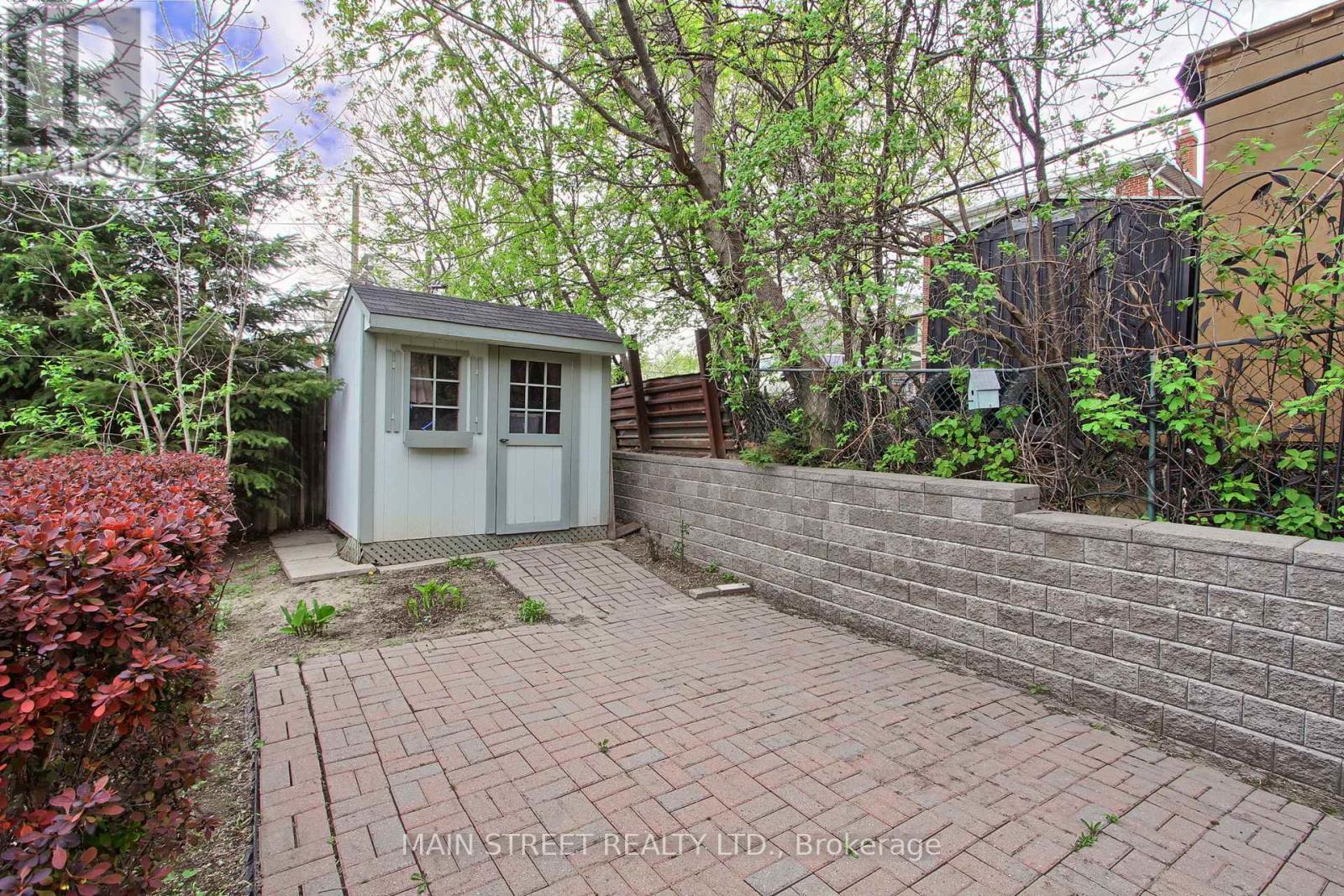 595 NORTHCLIFFE BOULEVARD - 46