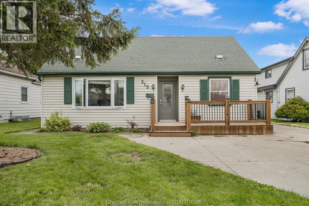 315 McNaughton AVENUE East - Image 3