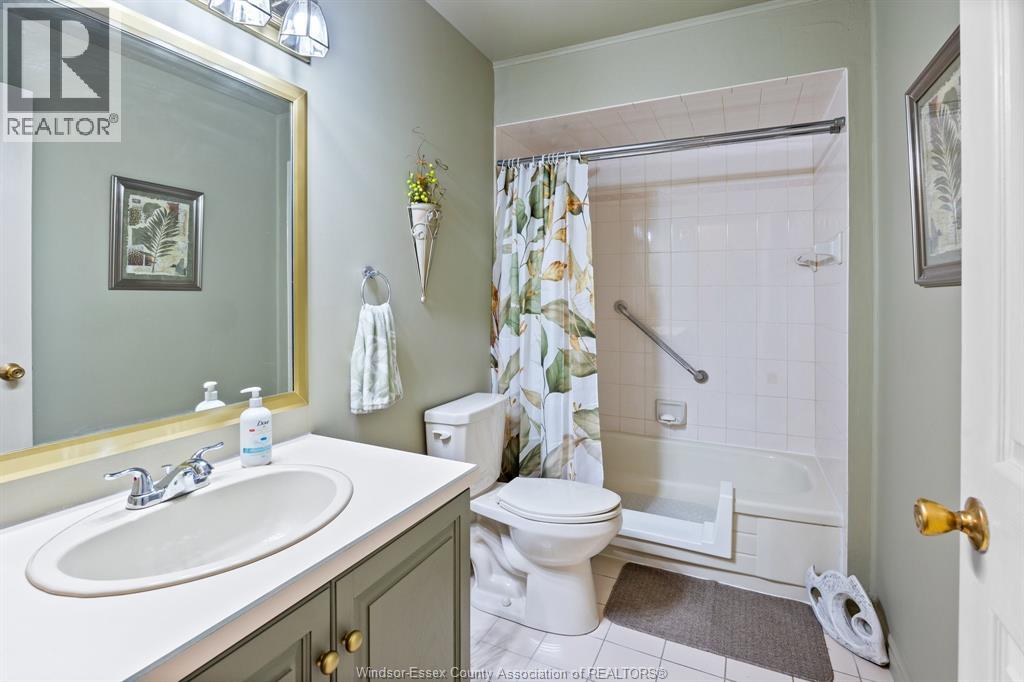1550 MINTO AVENUE, LaSalle, Ontario, N9J3H2 — Photo 10