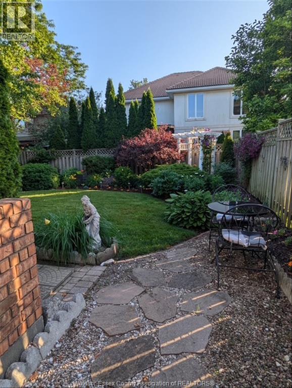 1550 MINTO AVENUE, LaSalle, Ontario, N9J3H2 — Photo 5
