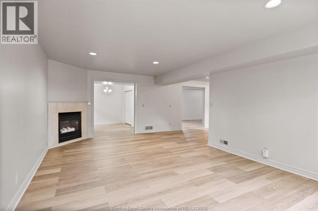 1550 MINTO AVENUE, LaSalle, Ontario, N9J3H2 — Photo 23