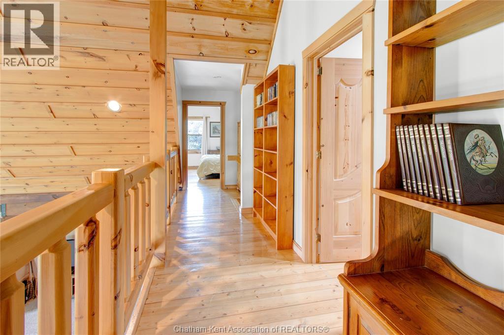 11280 RONDEAU ESTATES LINE, Morpeth, Ontario, N0P1X0 — Photo 3
