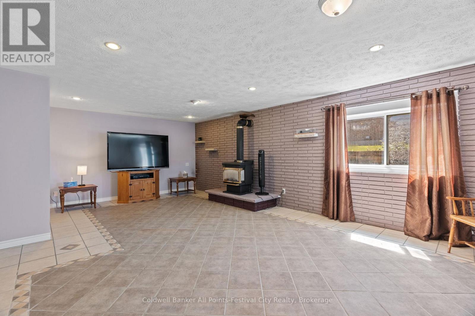 1 CRAWFORD STREET - 27
