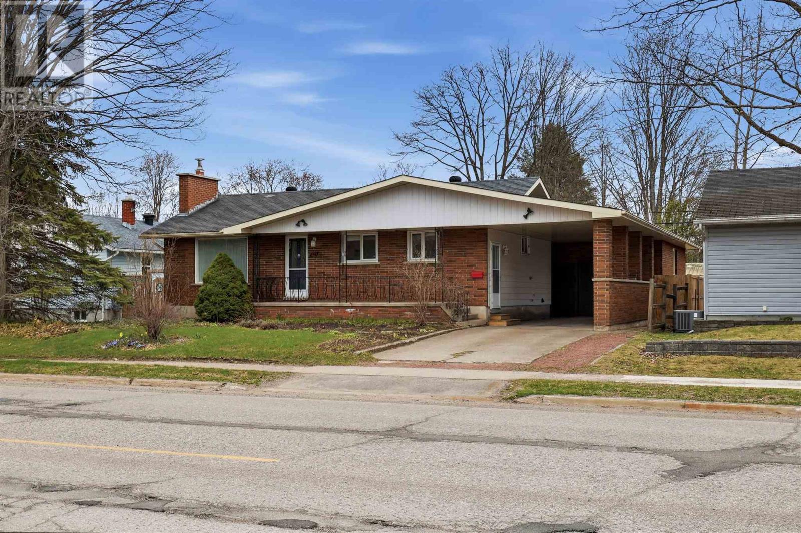 221 Chambers AVE, Sault Ste. Marie, Ontario, P6A4V2 — Photo 34