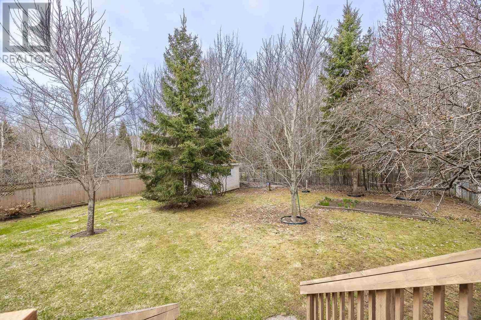 93 Queensgate BLVD, Sault Ste. Marie, Ontario, P6A6Y4 — Photo 20