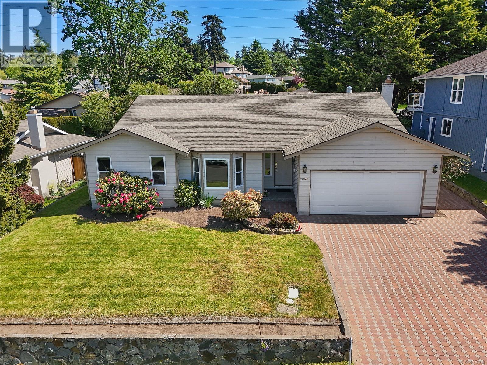 4287 Panorama Pl - 1