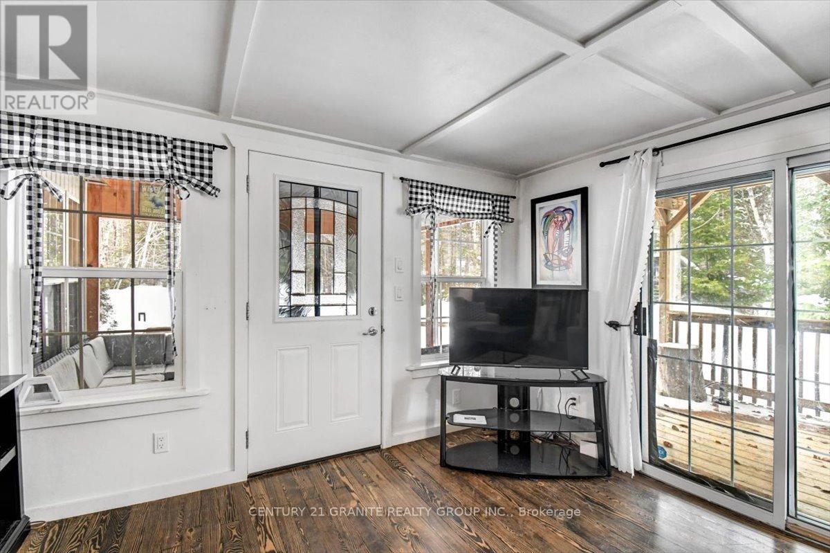 19 HIGH BUSH ROAD - 13
