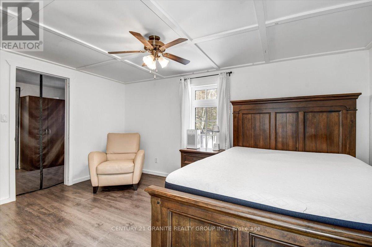 19 HIGH BUSH ROAD - 25