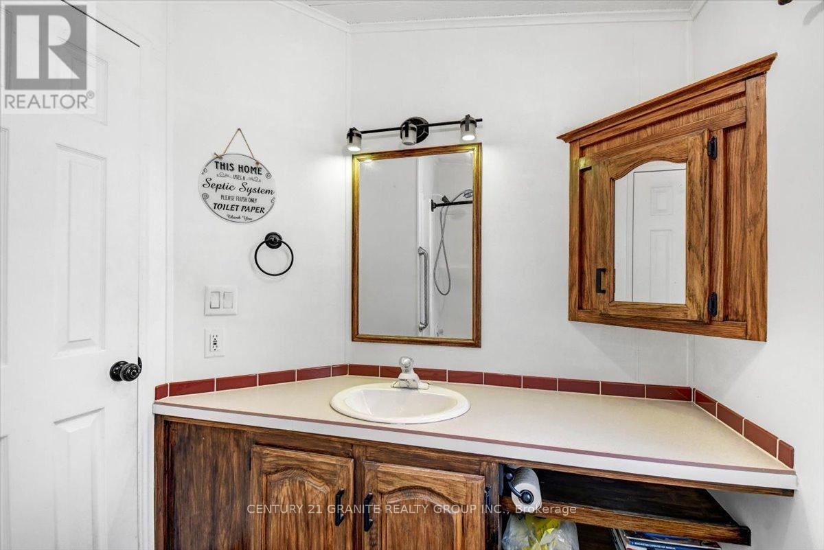 19 HIGH BUSH ROAD - 20