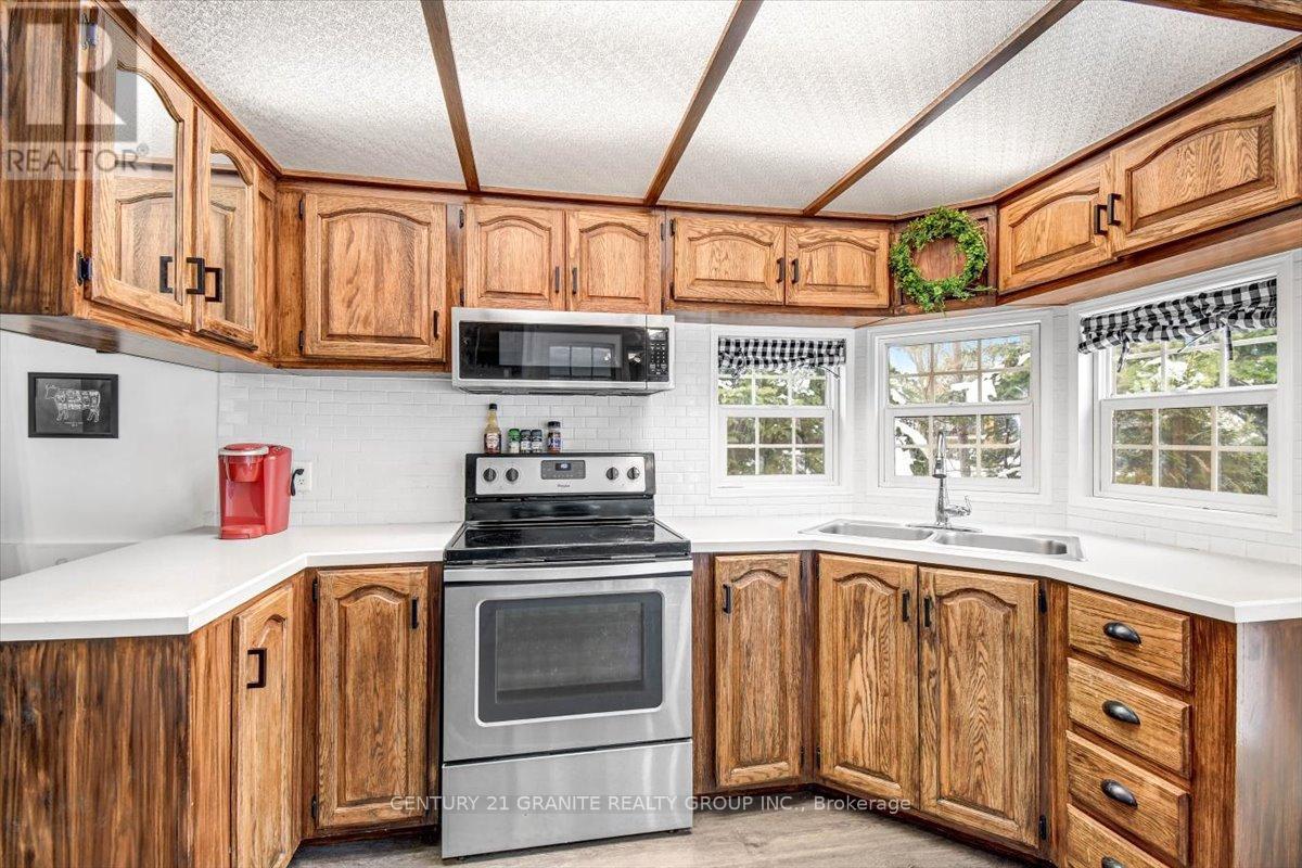 19 HIGH BUSH ROAD - 8